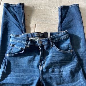 H&M boys jeans. EXCELLENT condition. size 13-14Y